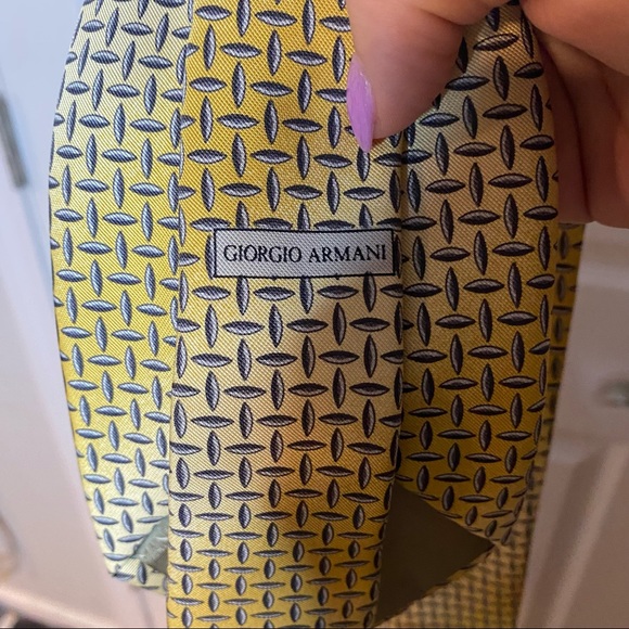 Giorgio Armani Other - Giorgio Armani Classico 100% Seta Silk Mens Tie